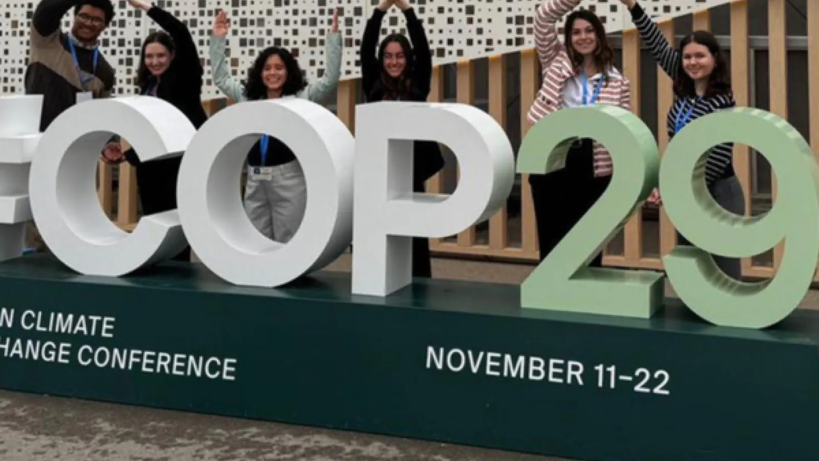 Students arrive at COP29
