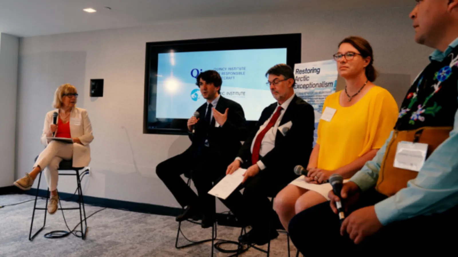 Moderator and 4 experts at Arctic Exceptionalism conference