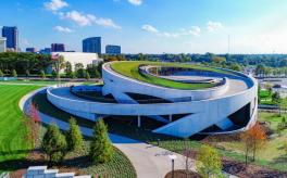 National Veterans Memorial and Museum