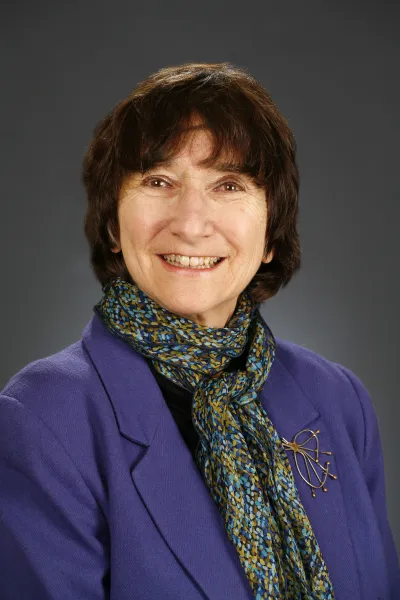 Carole Fink