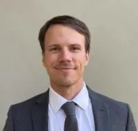 Dr Andrew Janusz